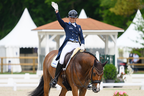 Antonia Ramel (SWE) and Curiosity
