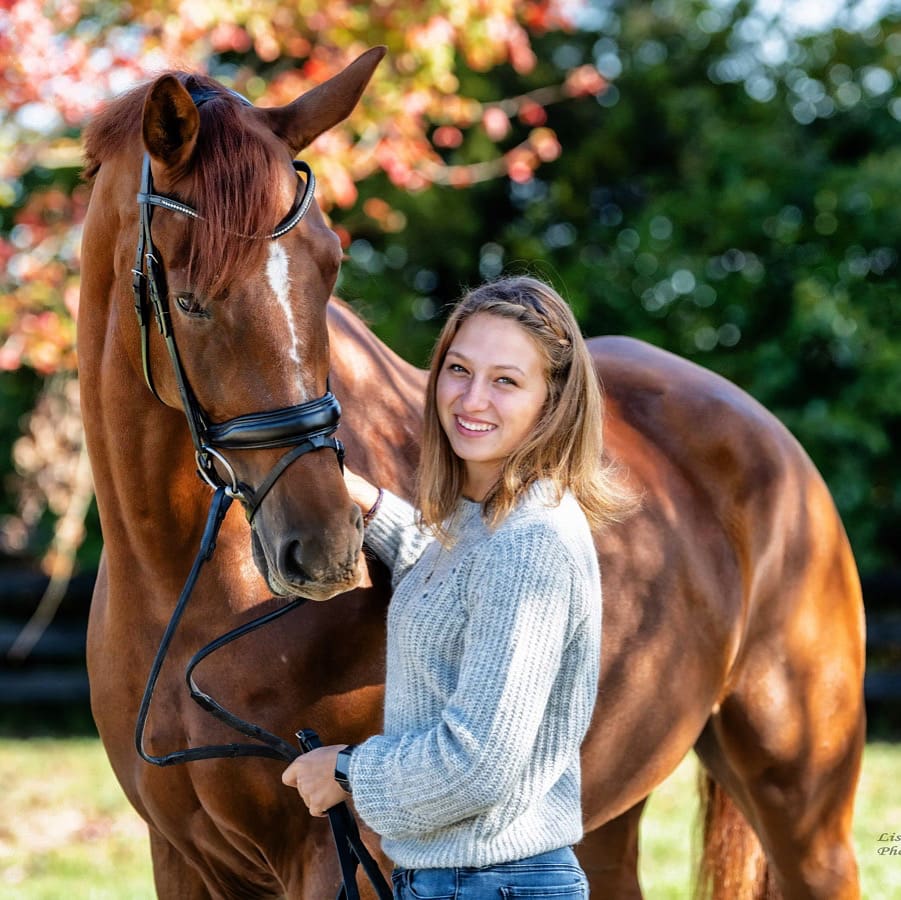 Rebekah Mingari-Stought PC Lisa Dean Photography