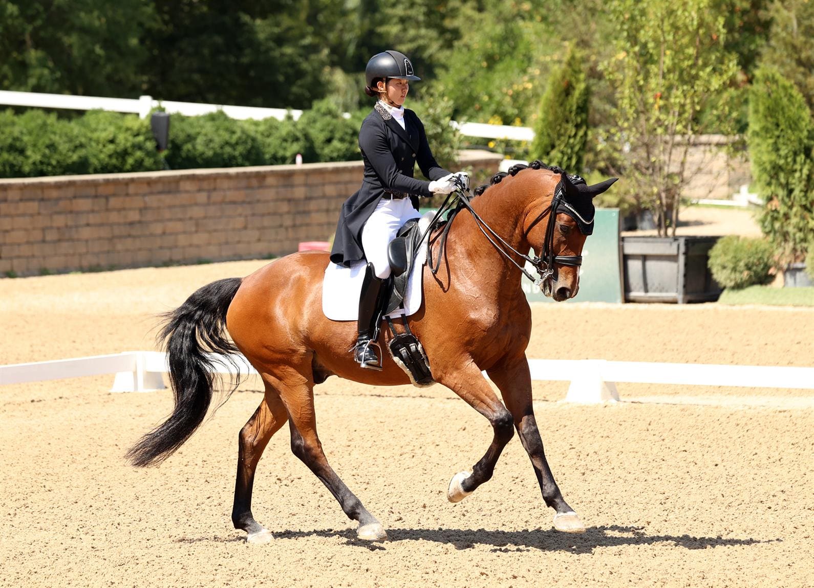 Miki Yang and Grey C Carrus. (Photo: ©Leslie Potter/US Equestrian)