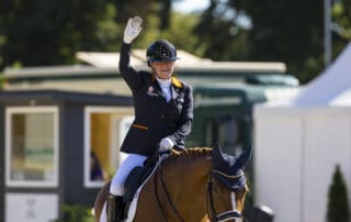 Melanie Wienand and Lemony's Loverboy (© FEI/Leanjo de Koster)