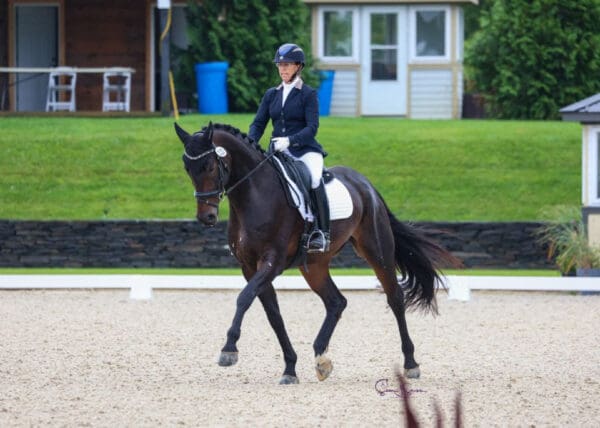 Shmoky Quartz and Heather Mason won the Second Level Open Freestyle in Region 2 with a massive 78.487% score. Photo by SusanJStickle.com