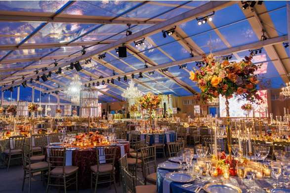 Decor for "Victory in Versailles" included breathtaking florals and Parisian elements. (Photo: Luxeciné)