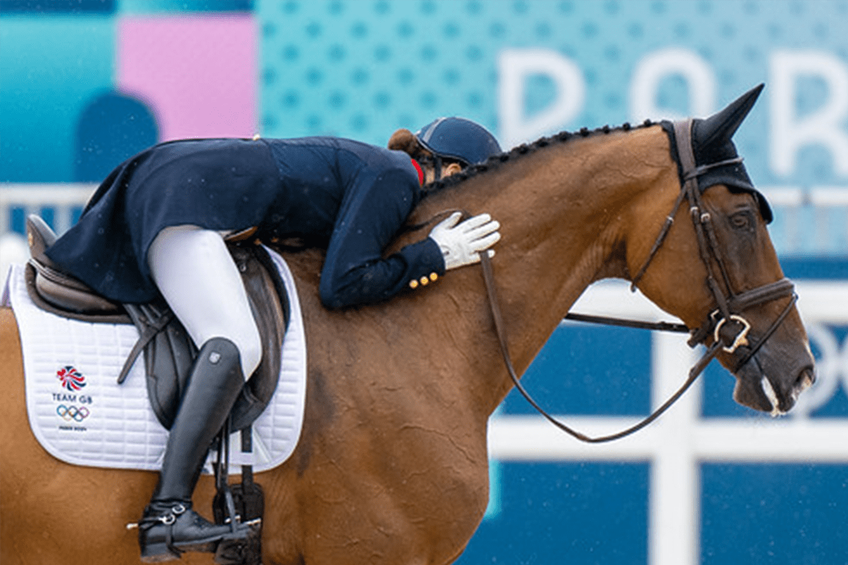 Laura Collett (GBR) and LONDON 52 during Eventing Dressage at the Chateau de Versailles for the Paris 2024 Olympic Games. © FEI/Benjamin Clark