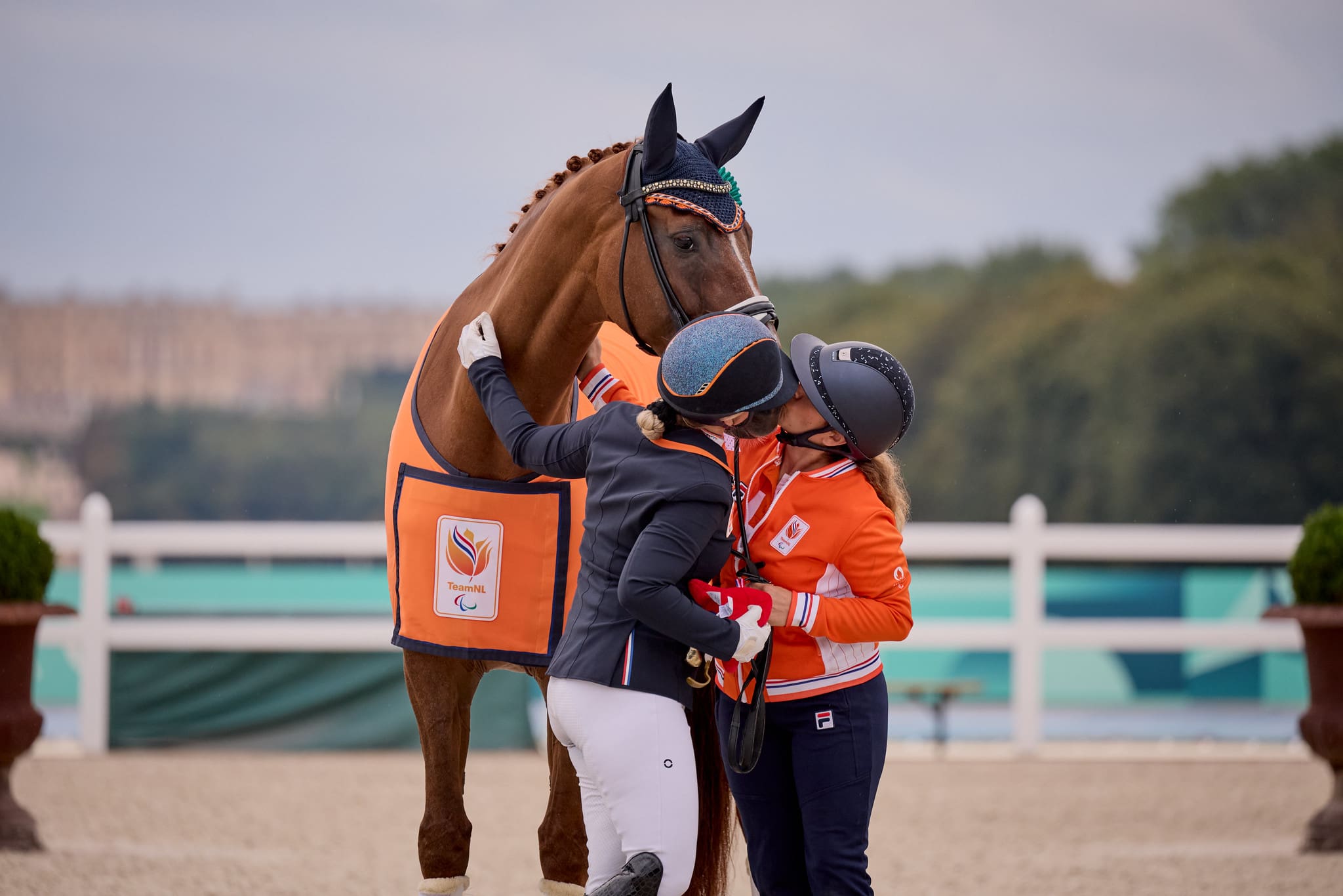 Photo - Liz Gregg/FEI