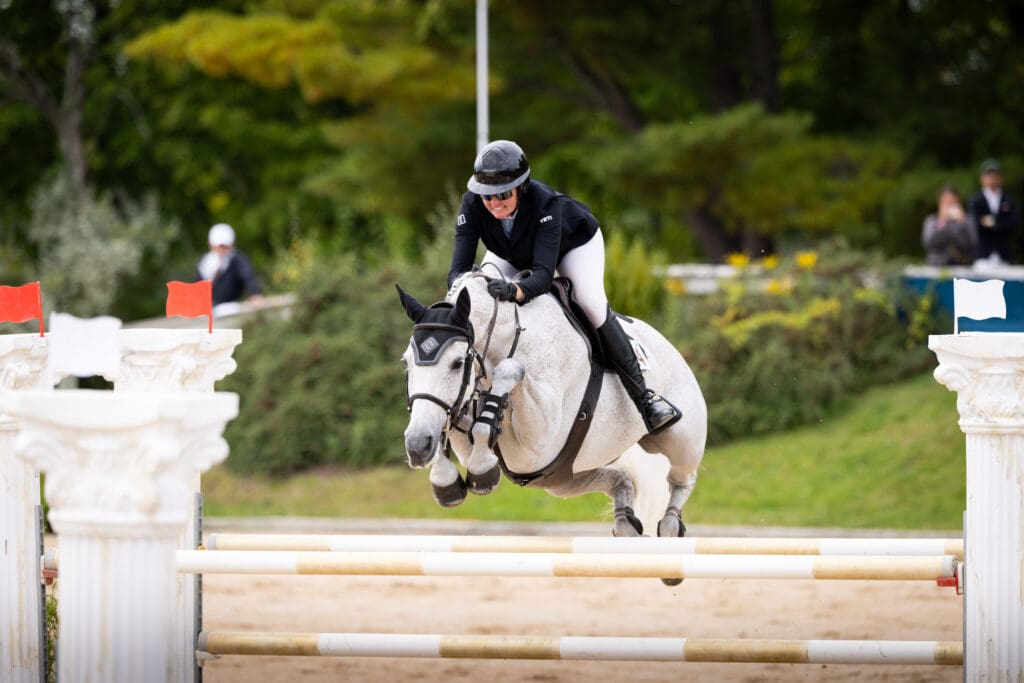 Hunter Holloway & Pepita Con Spita. Photo © Megan Giese / TCHS