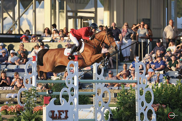 Beth Underhill & Nikka vd Bisschop. Photo © Sportfot