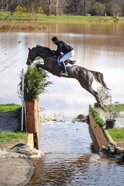 Doug Payne and Vandiver Claim ProElite® CCI 4*-S Win (©Madison Ibach, TIEC)