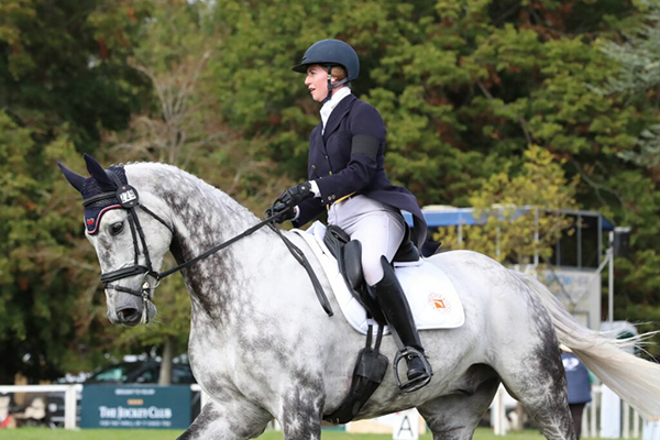 Gillian Beale King and Derena Super Star