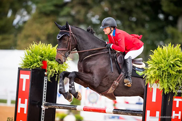 Hannah Sue Burnett and Carsonstown