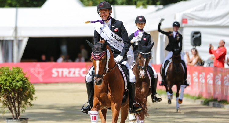 Alexander Yde Helgstrand (DEN) and Adriano B
