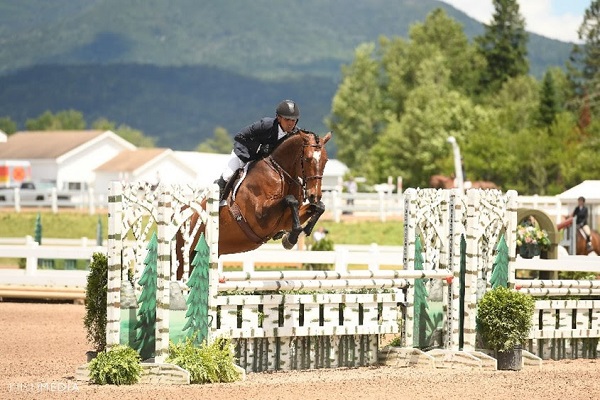 Michael Desiderio on Cocolores © KindMedia