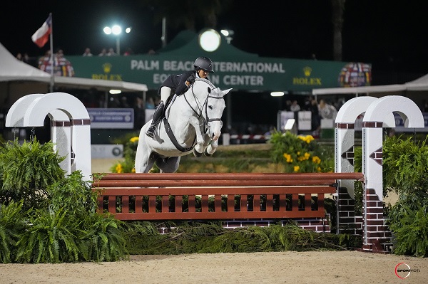 Mimi Gochman and Catch Me take second place. © Sportfot