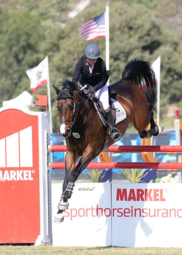 Nicole Haunert (Encinitas, CA) and Concolue clinched the win as the only pair to jump clean.