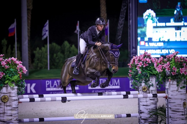 Sam-Walker-and-HERMELIEN-VD-HOOGHOEVE