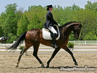 Missy Fladland on Bijoux, 2008