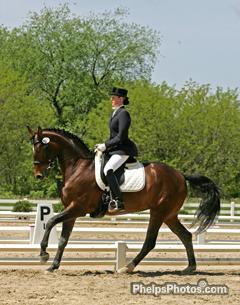 Missy Fladland on Bijoux, 2008