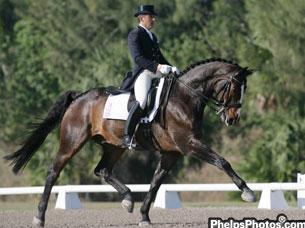 Cesar Parra with Grandioso, 2011. (PhelpsPhotos.com)