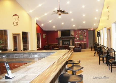 The beautiful lounge overlooking the massive indoor arena on one side, and the 40 stalls on the other, provides comfort for guests.