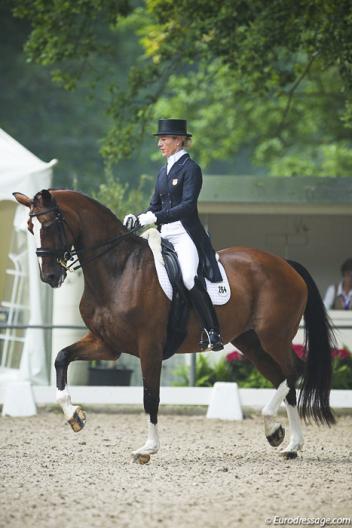 Arlene(Tuny) Page and Alina, a 15 yr old Danish Warmblood (Michellino x Diamant) scoring a respectable 67% in Rotterdam Photo: Astrid Appels