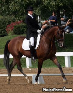 Missy Fladland on Bijoux, 2008
