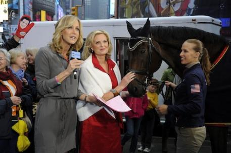 Lara Spencer, Ann Romney, Rebecca Hart, and horse Lord Ludger (Photo: (C)ABC/Ida Mae Astute)