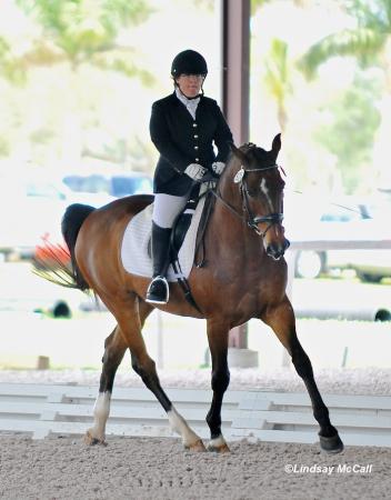 Ellie Brimmer (USA) and Carino H (Photo: (C) Lindsay McCall)
