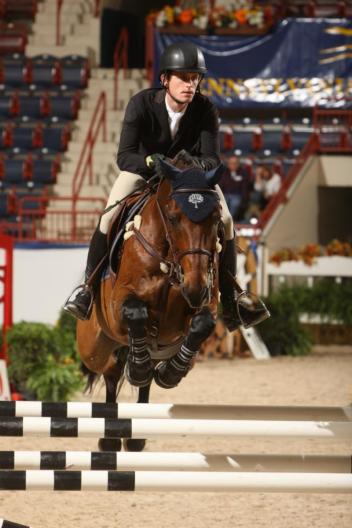 Darragh Kenny and TOP GUN IV win the Gambler's Choice (Photo © AlCookPhoto.com)
