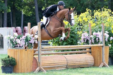 David Oliynyk and Generous rode to the top of the ,000 NEHJA 3'3" Hunter Derby Finals during the Fieldstone Summer Showcase II.