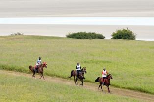 Unidentified riders at the test Event held in Normany in August of this year.  Photo Credit: Philippe Millereau