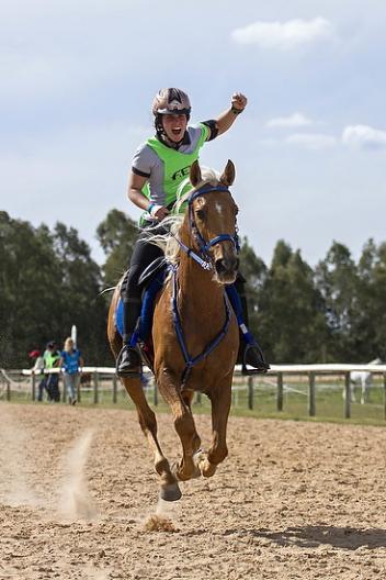 Oriana Ricca (URU) with Amarillo HLM scored Senior Individual gold and Senior Team gold on home soil in Trinidad, Uruguay, at the FEI Pan-American Endurance Championships for Seniors, Young Riders & Juniors 2013. (Photo: Contraluz Producciones Visuales/FEI).