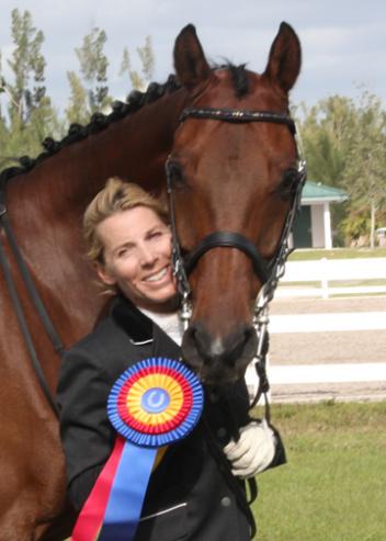 Kari Garber shows off the smile that helped her win the Premier Sportsmanship Award at the Gold Coast Fall Fling. Premier Equestrian, LLC, a leading supplier of dressage arenas, jumps, and stable accessories, sponsors the Premier Sportsmanship Award and the winner receives a 0 gift certificate from Premier.