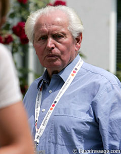88-year old Georg Wahl visits the 2008 CDIO Aachen. For many years, Wahl was the Oberbereiter of the Spanish Riding School and he is the trainer of Christine Stuckelberger (Photo: © Astrid Appels)