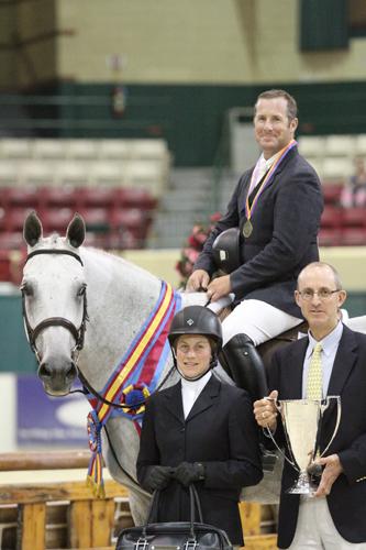 Greg Crolick and Grey Street with last year’s winner Melissa Feller and Geoff Teall. Photo copyright Jennifer Wood Media, Inc.