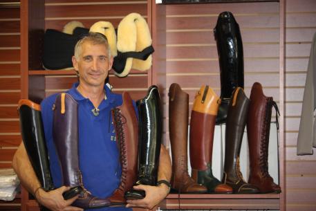 Charles Tota of The Dressage Connection is the top custom Konig dealer in the US, and is famous for his selection of unique fitting Konig boots that have quickly become the favorite riding boot of Wellington’s dressage crowd and riders throughout the United States. 