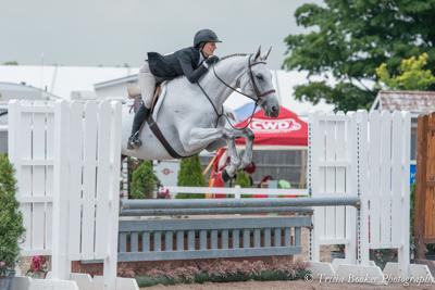 Jessica Howard riding Argent et Noir