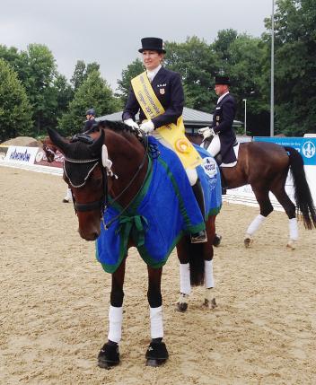 Kathleen Raine (Murrieta, CA) on Jennifer Mason, Kathleen Raine, and David Wightman's Breanna, a 2000 Hanoverian mare placed third in the Grand Prix Special with 71.542% in Lingen CDI Photo: David Wightman