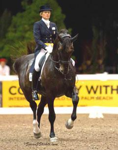 Tina Konyot on Calecto V, third in the freestyle