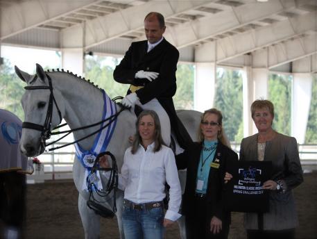 Danish Olympic dressage star Lars Petersen swept the small tour CDI at the Wellington Classic Spring Challenge aboard Willano and also won the "Windsor Award".
