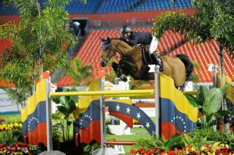 Lauren Hough and Ohlala