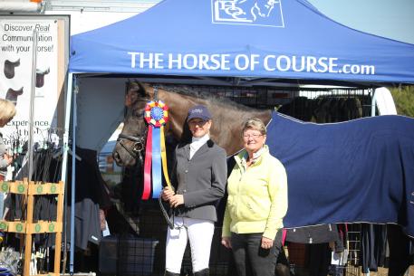 Laurie Moore rode Cynthia Hunting’s Zonnerhall to the highest score at the International Sport Horse Palm Beach Show, earning a 77.903%. The high score helped Moore and Zonnerhall win The Horse of Course High Score Award, sponsored by The Horse of Course, Inc.
