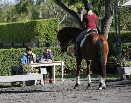 Lendon Gray coaching at the second Winter Intensive Training Program Photo: Betsy LaBelle