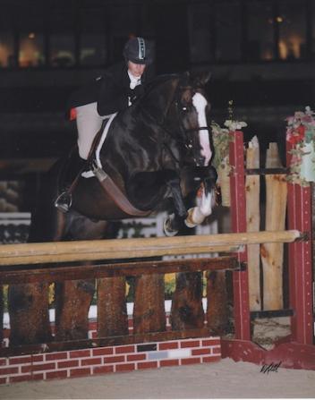 Louise Serio and Dream Date, owned by Rachel Geiger Barker,were big winners in the inaugural year of the Future Hunters. Photo © O’Neill Photography.