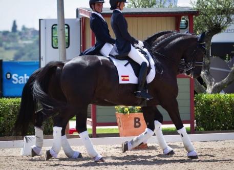 Paula Matute and Juan Matute, Jr. after their one-two finish in the Junior Team Test. (Photo: Paula Matute)