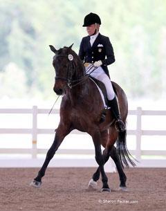 Cathy Morellie and BeSe win the FEI Grand Prix Sponsored by The Sanctuary At Gold Coast Grand Finale IPhoto Credit: sharopnpacker.com