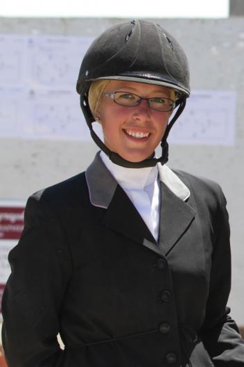 Nicole Lyvere