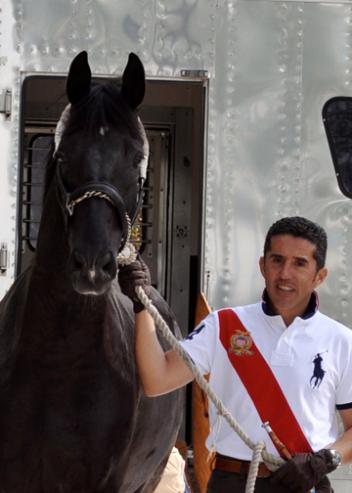 Dr. Cesar Parra and his Grand Prix mount, Van the Man, arrive in Florida for the winter dressage season. 2013.