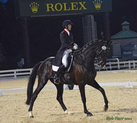 Kentucky resident Angela Jackson did not have to travel as far and continued her winning ways with Kerrin Courtney Dunn’s Allure S the lovely 8-year-old mare (Rousseau x Farrington) Photo: BobTarr.com