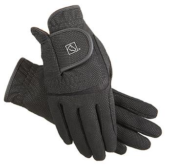 The SSG Riding Gloves ‘Go Clean for the Green’ promotion will offer ,000 in bonus money to competitors wearing SSG ‘Digital’ style gloves at the 2012 Alltech National Horse Show in Lexington, Kentucky.