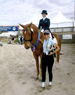 Geena Sturzebecher and trainer Chrissa Hoffman