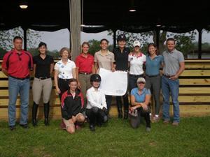 The training session group in Texas. (Photo: USEF Archives)